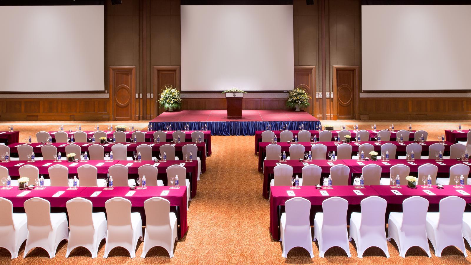 Sheraton Hanoi Hotel Buitenkant foto
