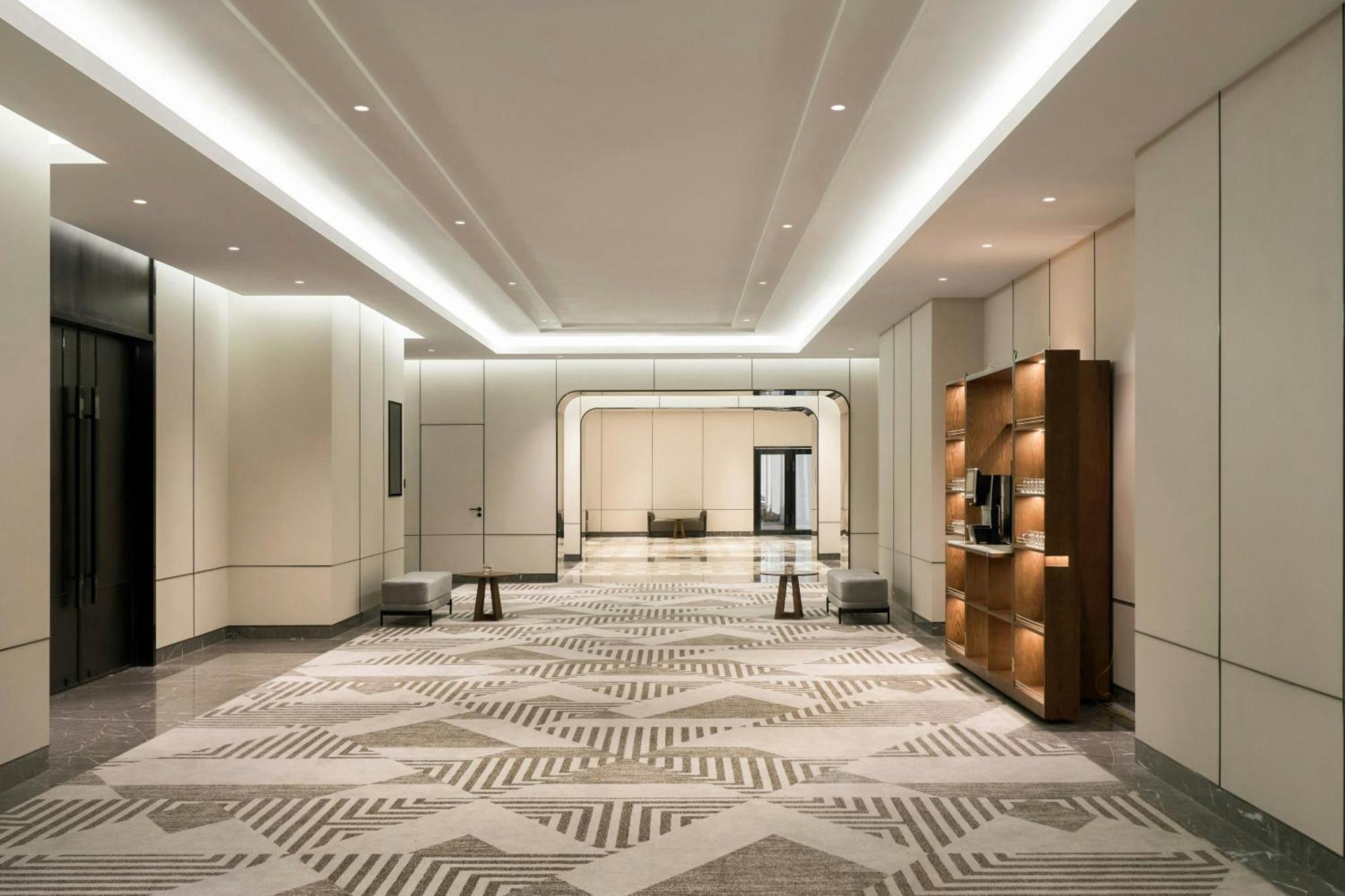 Sheraton Hanoi Hotel Buitenkant foto