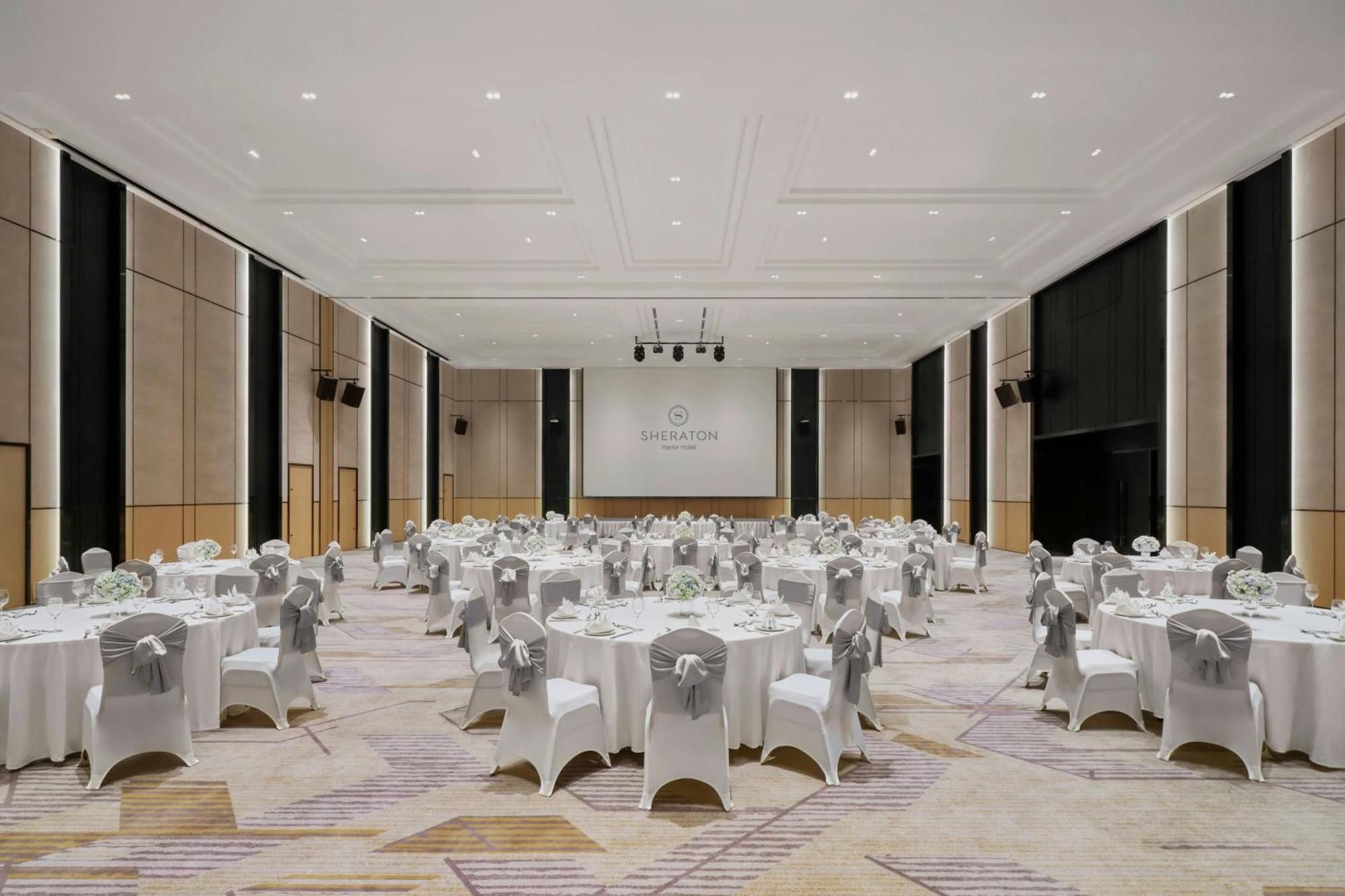 Sheraton Hanoi Hotel Buitenkant foto