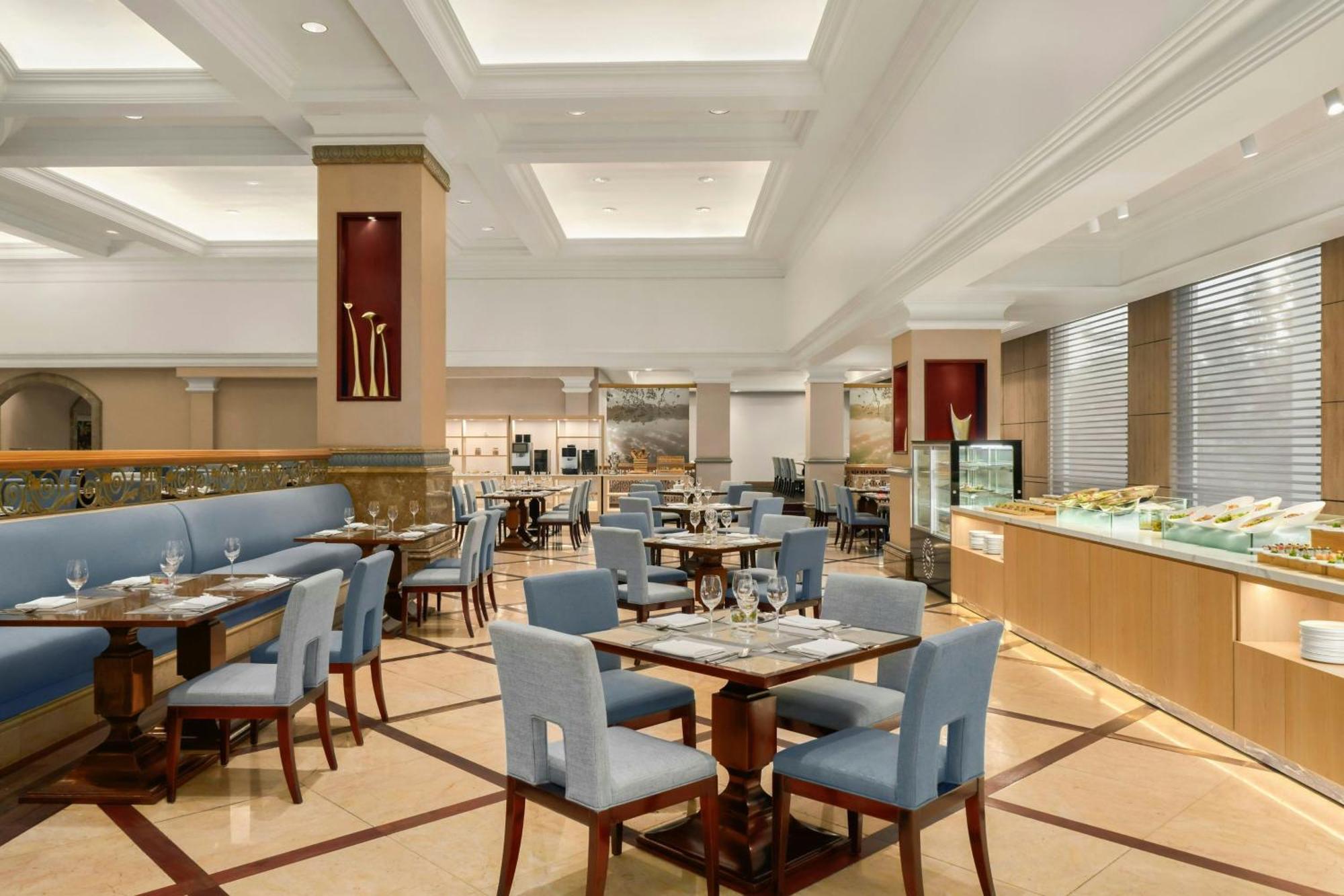 Sheraton Hanoi Hotel Buitenkant foto