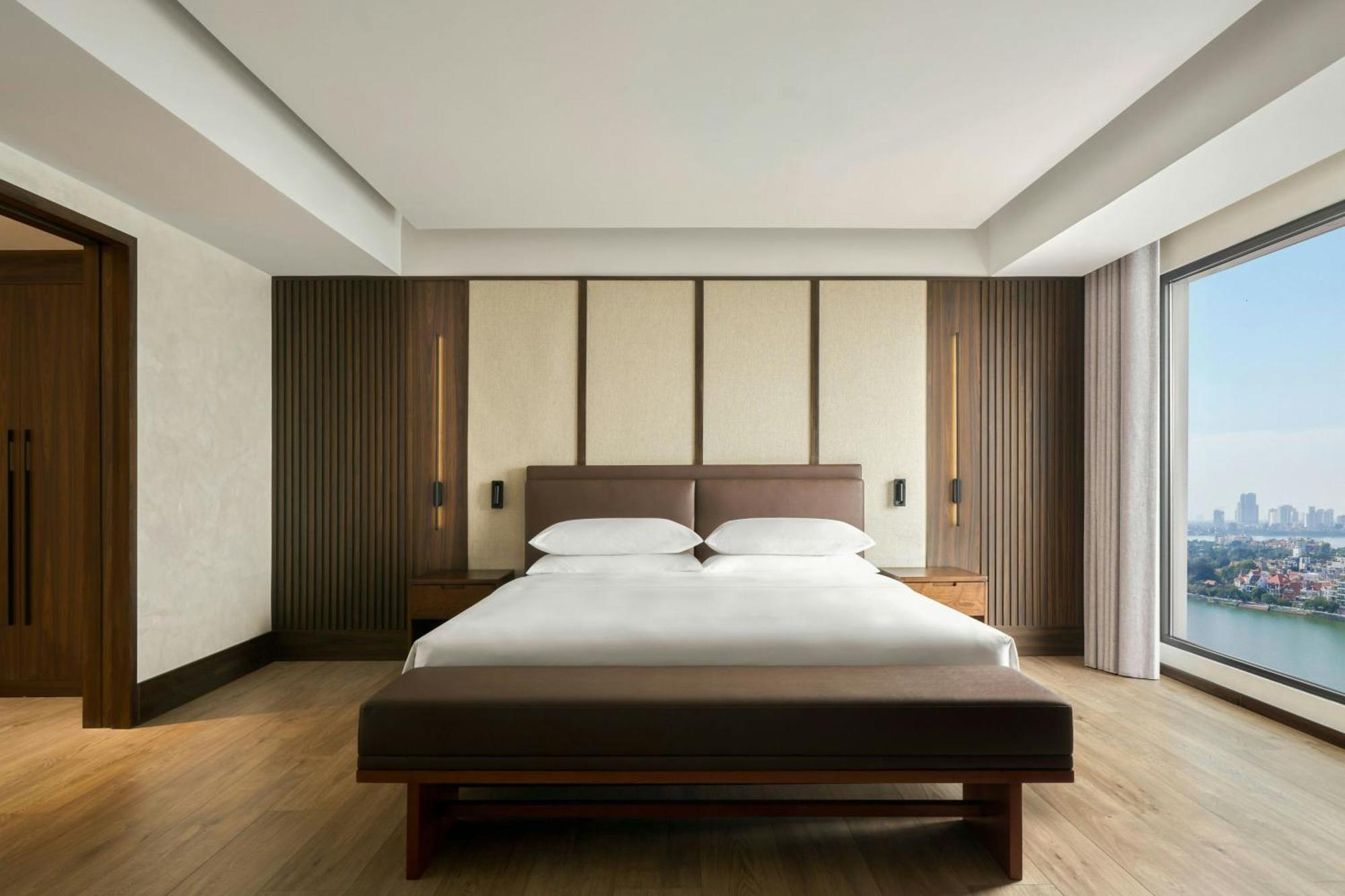 Sheraton Hanoi Hotel Buitenkant foto