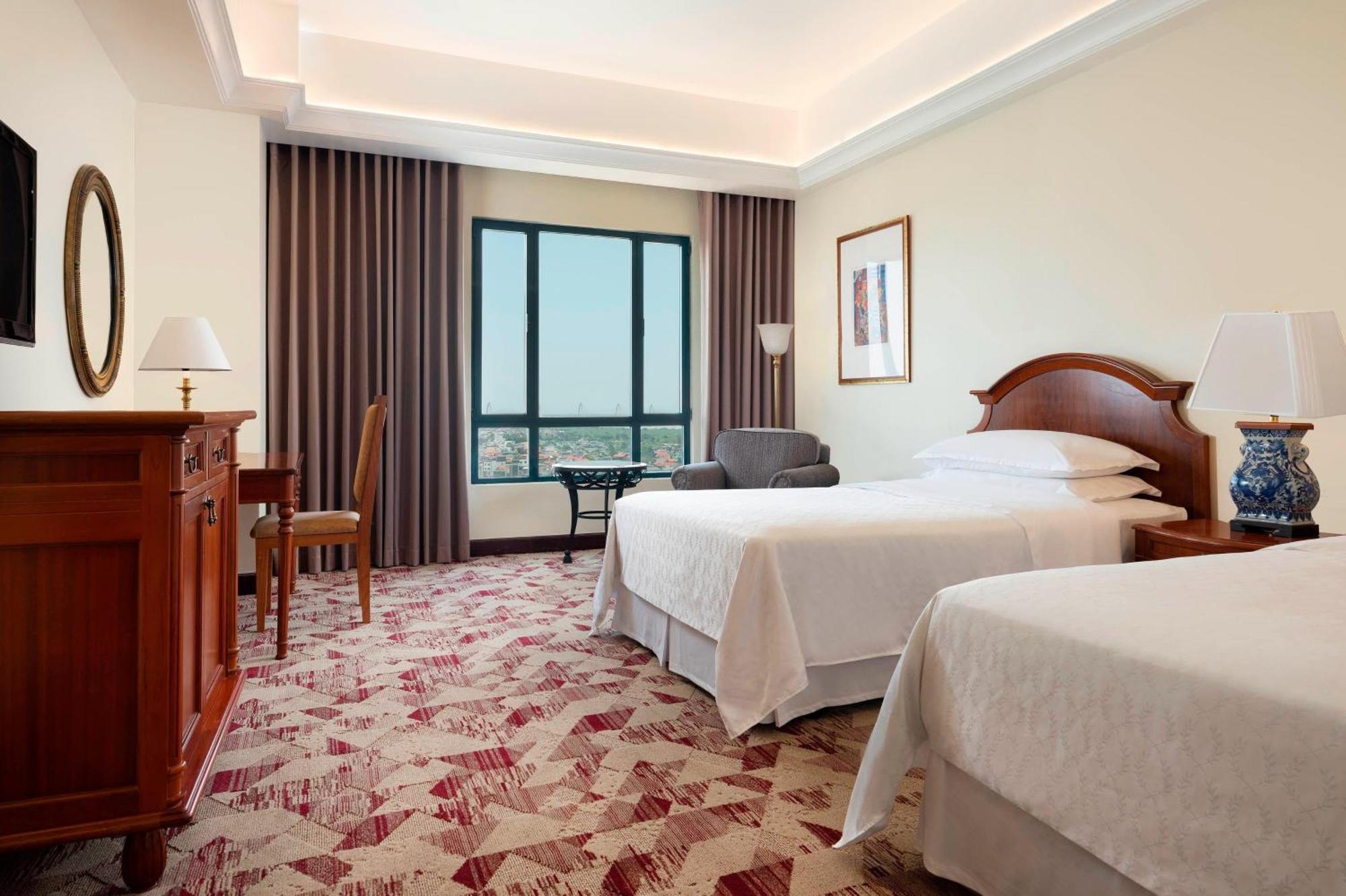 Sheraton Hanoi Hotel Buitenkant foto