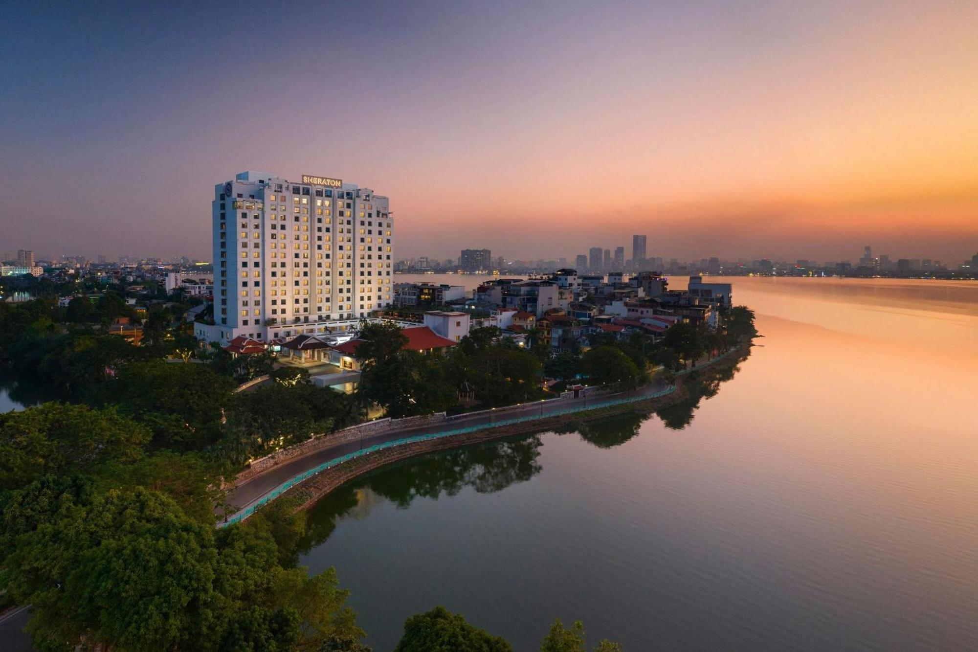 Sheraton Hanoi Hotel Buitenkant foto